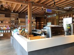 -比顿咖啡(和顺古镇店)