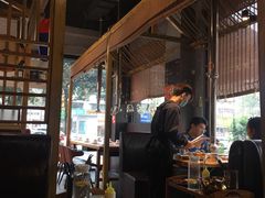 -唯成•韩国炭火烤肉 유성고기