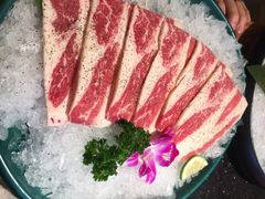 -韩烧牛中牛·甄选黑牛烤肉(黑金店)
