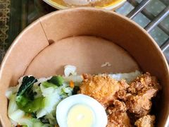 椰香咖喱鸡腿饭-德克士(中心医院店)