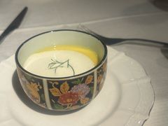 -LESCEDARS  Bistro香柏树(外滩店)