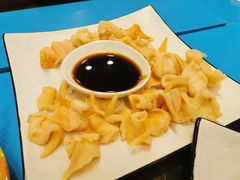 -臻鲜燕海鲜融合餐厅(金陵style店)