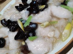 -小船渔村•大连菜•大连焖鱼(黄河路店)