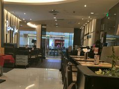 大堂-必胜客(WOW中心城店)