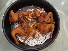 沙姜乳鸽-东江渔村(皇悦店)