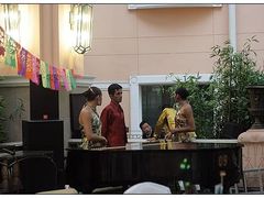 偷拍美丽的演员-国宾酒店-花园咖啡自助餐厅(北营房中街店)