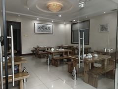 -美顺香食府鱼头老店(雪野湖店)