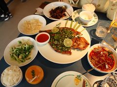 -一坐一忘云南菜(嘉里中心店)