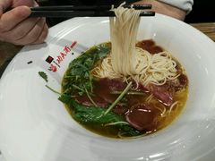 -哇蛙牛功夫面渝都料理(龙阳广场店)