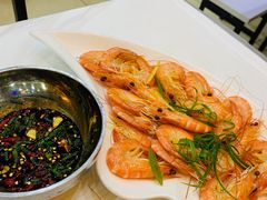 -覃记海鲜美食餐厅