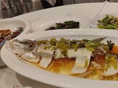 -万龙洲海鲜(大兴绿地缤纷城店)