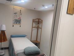 -艾益生活馆·匠心推拿·精油·足道(海岸城店)