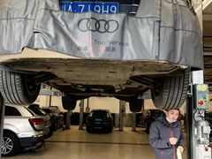 -成都华星名仕奥迪4S店(龙潭寺店)