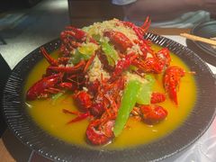 -沪小胖·小龙虾·蓝龙王(八佰伴店)