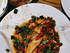 -爱碗亭·鲜炒湖南菜(壹城中心店)