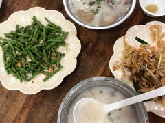 新鲜猪杂粥-南记食粥坊·宵夜大排档(莲花总店)