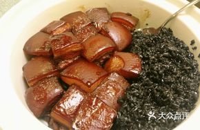 High Rice with Braised Pork
