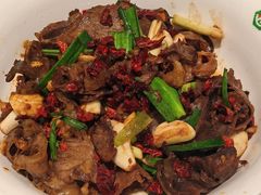 大片牛肉-绿草地·湘菜(7mall店)