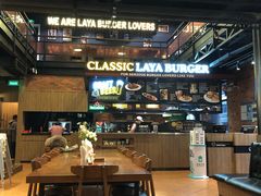 -拉亚汉堡经典餐厅(商城路店)