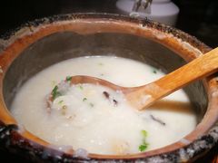 -粤港湾砂锅粥·宵夜(宝龙店)
