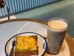 -LAVAZZA拉瓦萨咖啡(中航城君尚购物中心店)