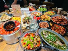 -巴厘龙虾·榜首油焖大虾(音乐学院·沿江酒馆店)