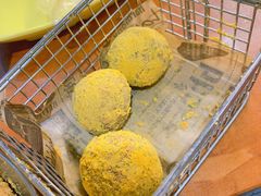 -BHC炸鸡(明洞总店)