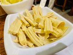 -滇香肴·云南菜蒸汽石锅鱼(云南北路店)