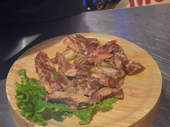-马路牙子烧烤音乐酒馆(望京店)