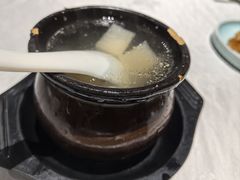 -鄱阳湖·江西小炒·瓦罐煨汤(五道口店)