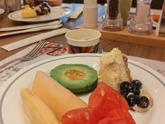 -咖啡苑自助餐厅·中国大饭店