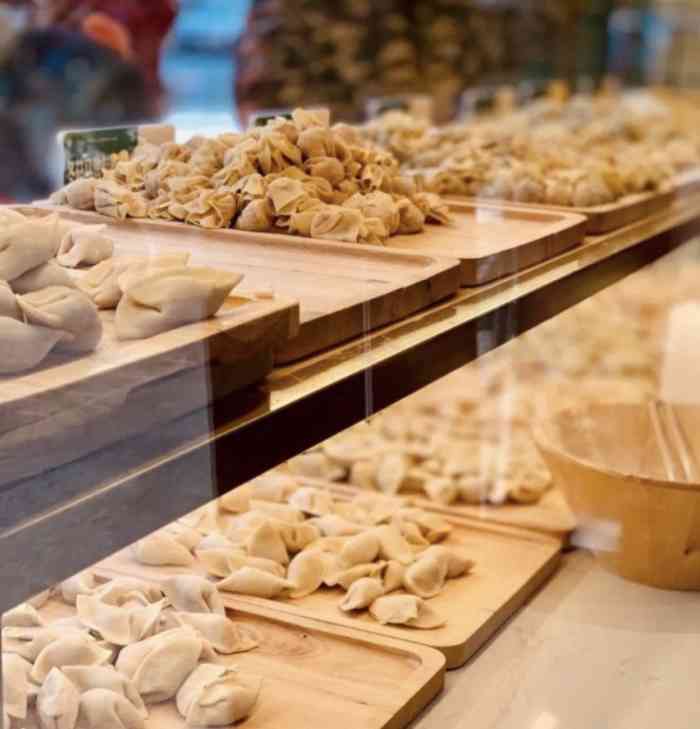 包府饺-"朋友推荐这家店,买了韭菜的芹菜饺子,还有."-大众点评移动版