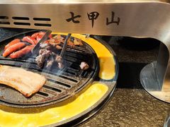 -七甲山烤肉(长白山奇石山珍根艺一条街店)