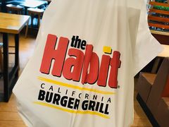 -The Habit Burger Grill 哈比特汉堡(爱琴海店)