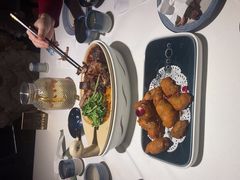 -八府香鸭·啫啫煲(华山路店)