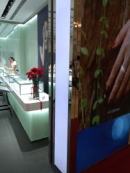 -潮宏基(万象城店)