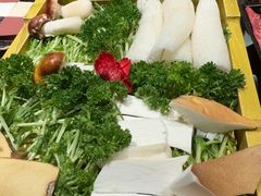 -慢丽江·云南野生菌土鸡锅(付家庄店)