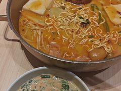 -阿上阿上麻辣香锅&麻辣烫(朝阳蓝色港湾店)