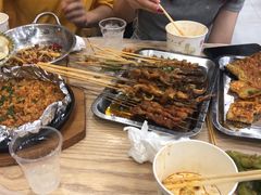 -江城燕子大排档(江汉路步行街店)