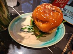 -DEEP·深美式餐吧(五棵松华熙LIVE店)