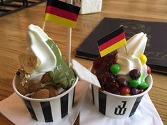 -JW德国冻酸奶Frozen Yogurt(龙湖成都滨江天街店)