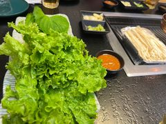 -臻牛烤肉