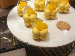 -广州万富希尔顿酒店-感趣自助餐厅·生蚝海鲜刺身