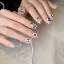 -天生爱美甲