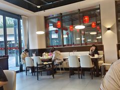 -煲王粤菜餐厅(中侨中心店)