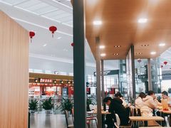 大堂-麦当劳(禄口机场T2航站楼)