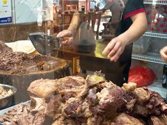 -闫家驴肉火烧(五四店)