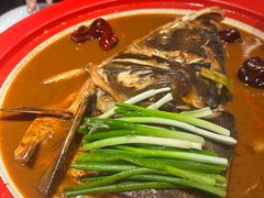 垮炖胖鱼头泡饼-大碗居·烤鸭·鱼头泡饼(天坛东门店)