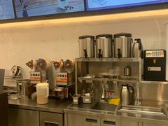 -CoCo都可(北京西站北广场店)