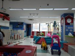 -孩子王童乐园(马群店)